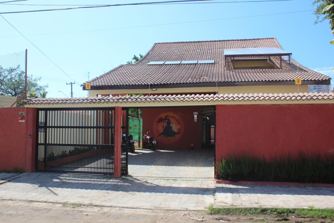 Guest House Namaste Hostel Гуаружа Экстерьер фото